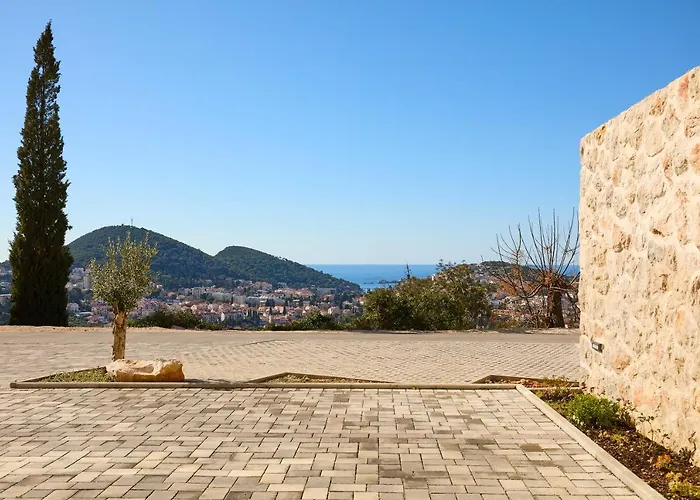 Evening Star Dubrovnik